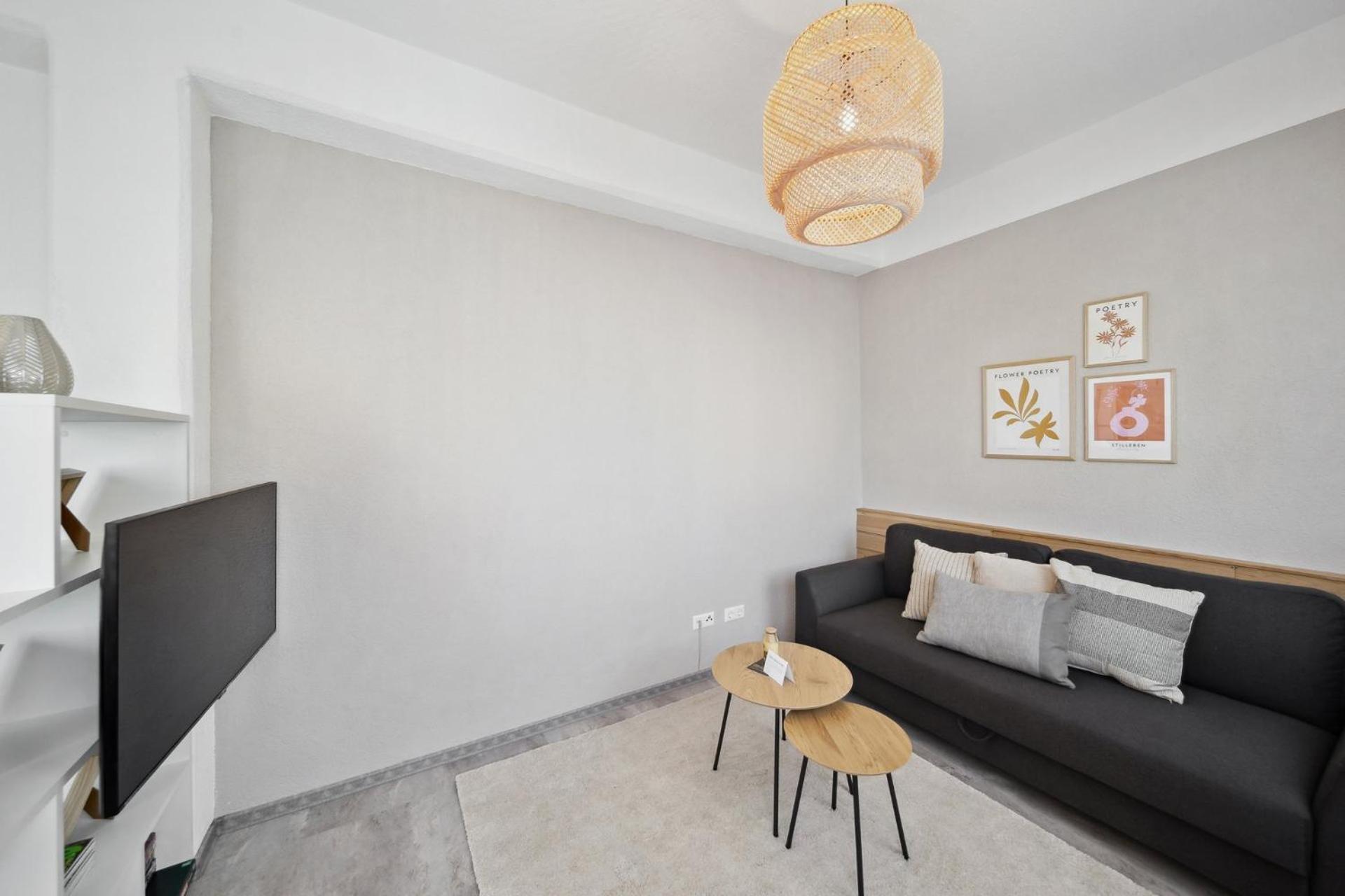 Apartamento Ruhige Lage, Gute Anbindung, Frisch Renoviert Fellbach Exterior foto